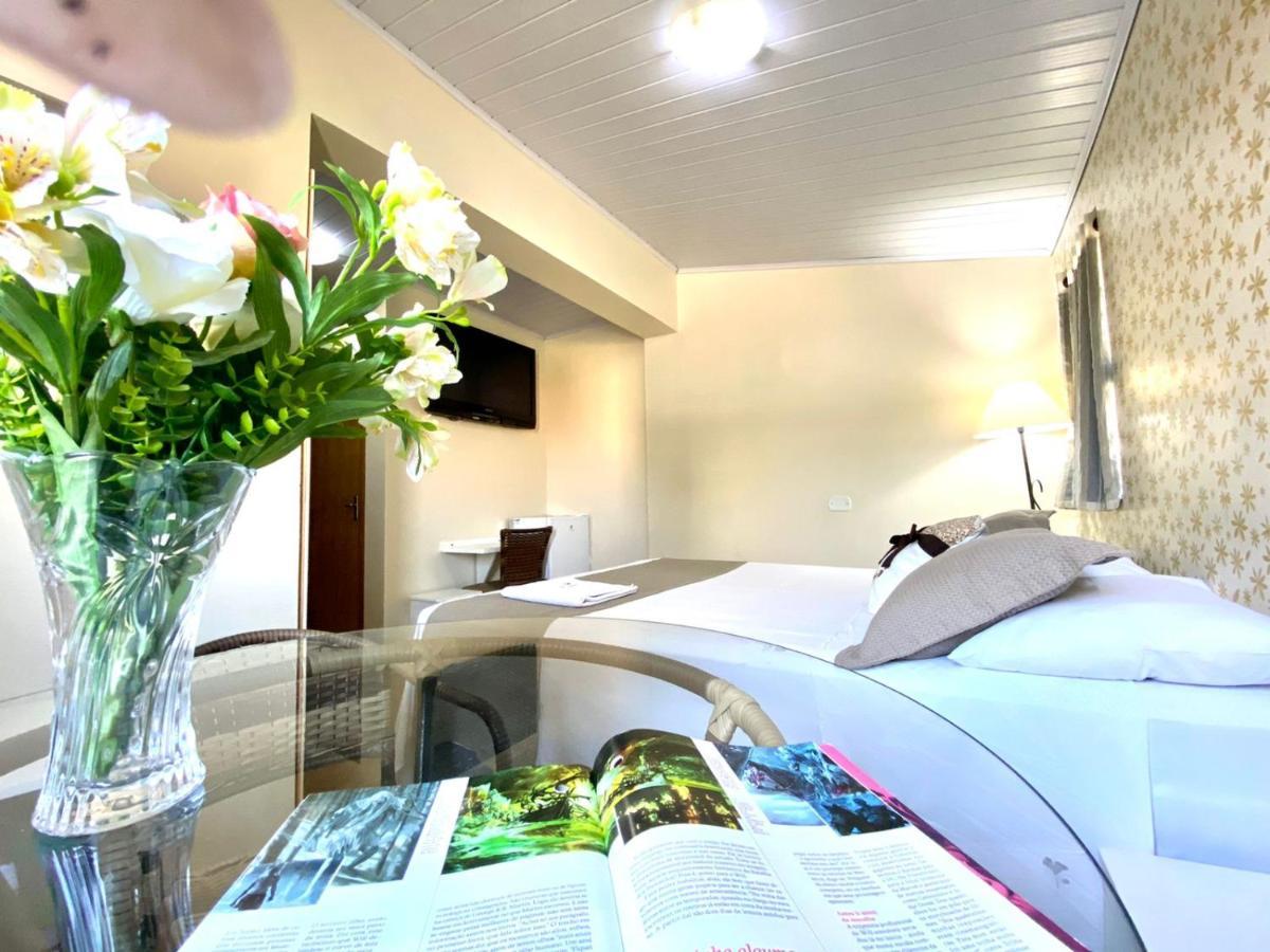 Queiroz Palace Hotel Siqueira Campos Εξωτερικό φωτογραφία